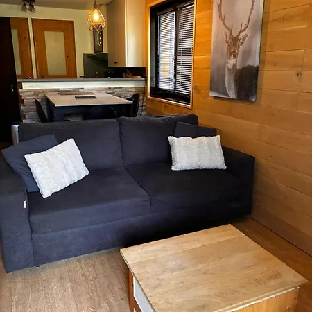 Center And Walking Trails - Open View And Private Parking Apartamento
